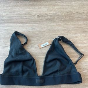 Skims Bra